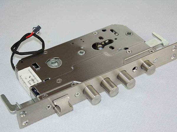 阿瓦提24小时上门开锁公司